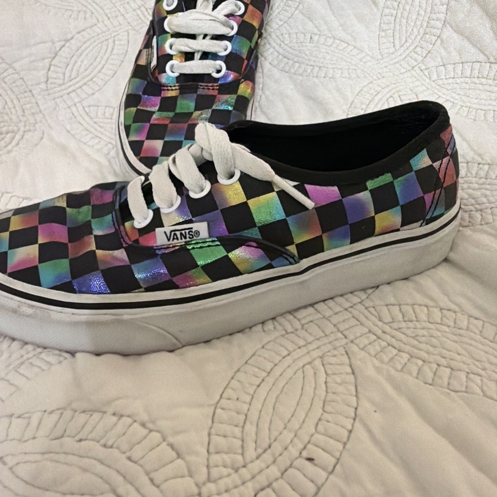 Vansβ Authentic Iridescent Checkerboard Lace Up Skate Shoe Sneakers 5.0 W/3.5 M